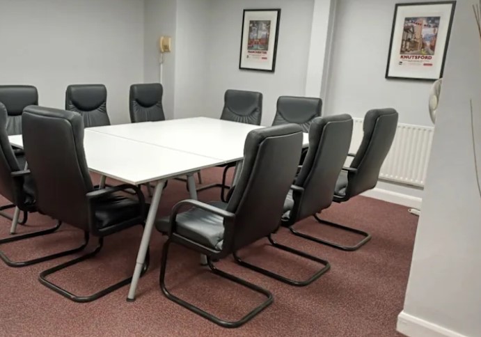 Office in Chester - photo 3